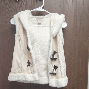 Cozy Cream Fleece Vest with Toggle Closures